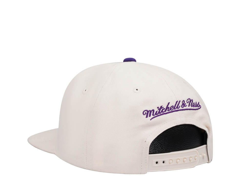 Mitchell & Ness Phoenix Suns Reframe Retro Off White Snapback Hat