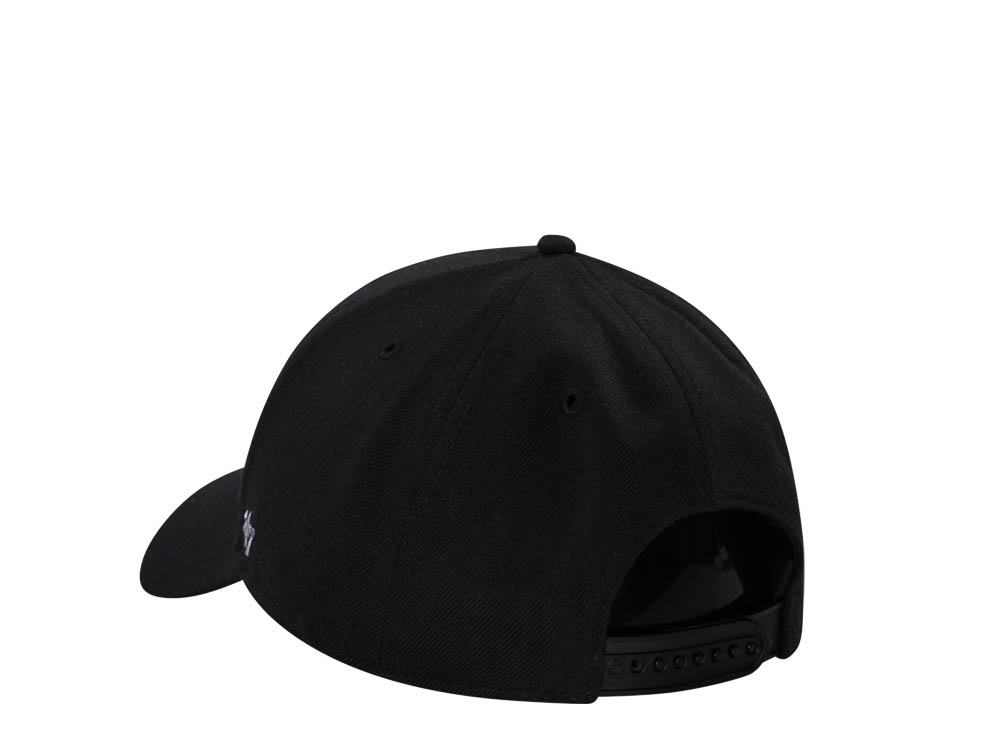 47Brand Chicago White Sox Black MVP Snapback Hat | TOPPERZSTORE.COM