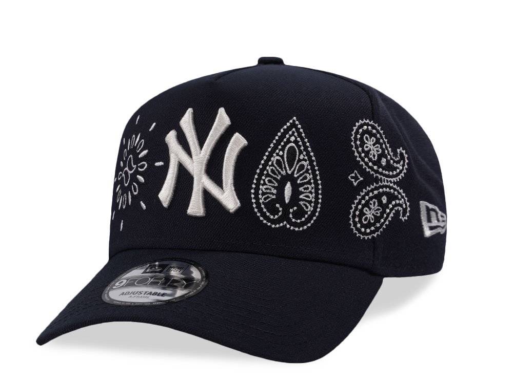 New Era New York Yankees Black Paisley Edition 9Forty A Frame