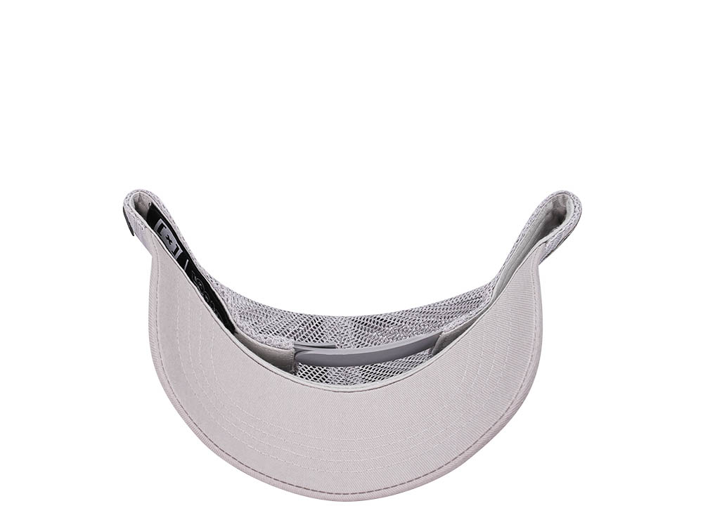 Capslab Looney Tunes Bugs Bunny Trucker Snapback Hat