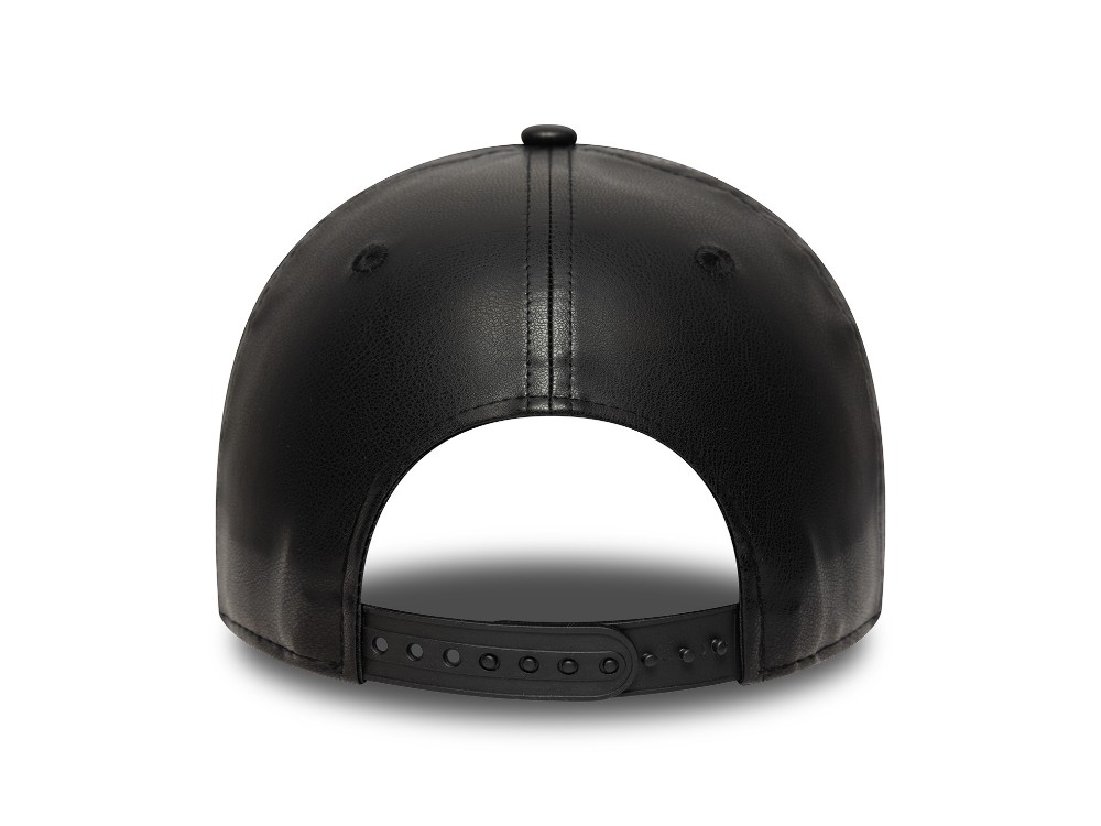 New Era Chicago Bulls Black PU Leather Edition 9Forty M Crown Snapback Hat