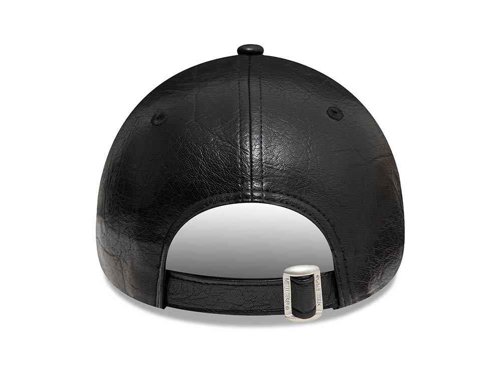New Era New York Yankees Leather Black Womens 9Forty Strapback Cap