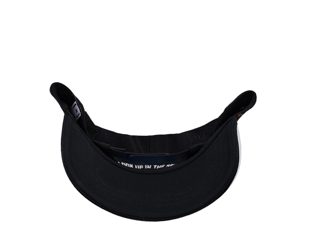 Capslab Superman Silver Logo Black Trucker Snapback Hat