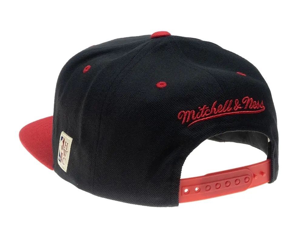 Mitchell & Ness Philadelphia 76ers HWC Team Arch Snapback Hat