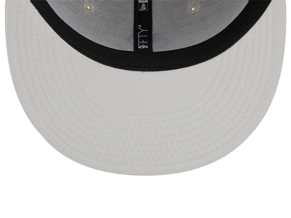 New Era New York Yankees League Essential Stone Edition 9Fifty Snapback Hat