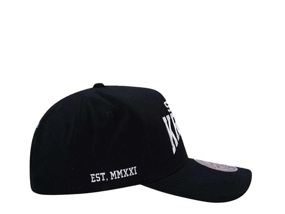 Mitchell & Ness Seattle Kraken Black Pro Pinch Fit Snapback Hat