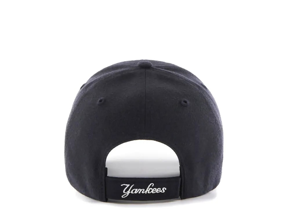 47brand New York Yankees Classic Curved Strapback Hat
