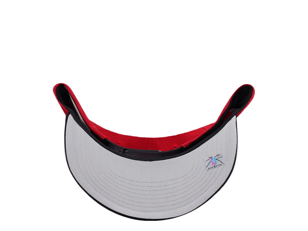 Mitchell & Ness Toronto Raptors NBA In The City Red Edition Pro Pinch Fit Snapback Hat