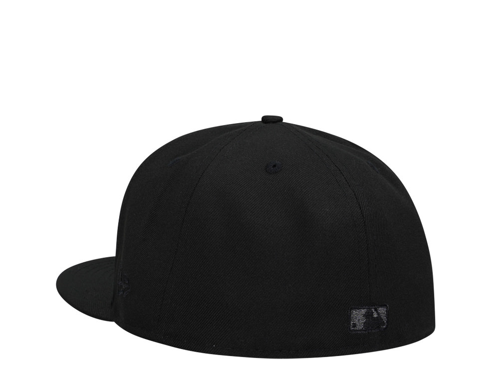 New Era Cleveland Guardians Black Pewter Metallic Edition 59Fifty Fitted Hat