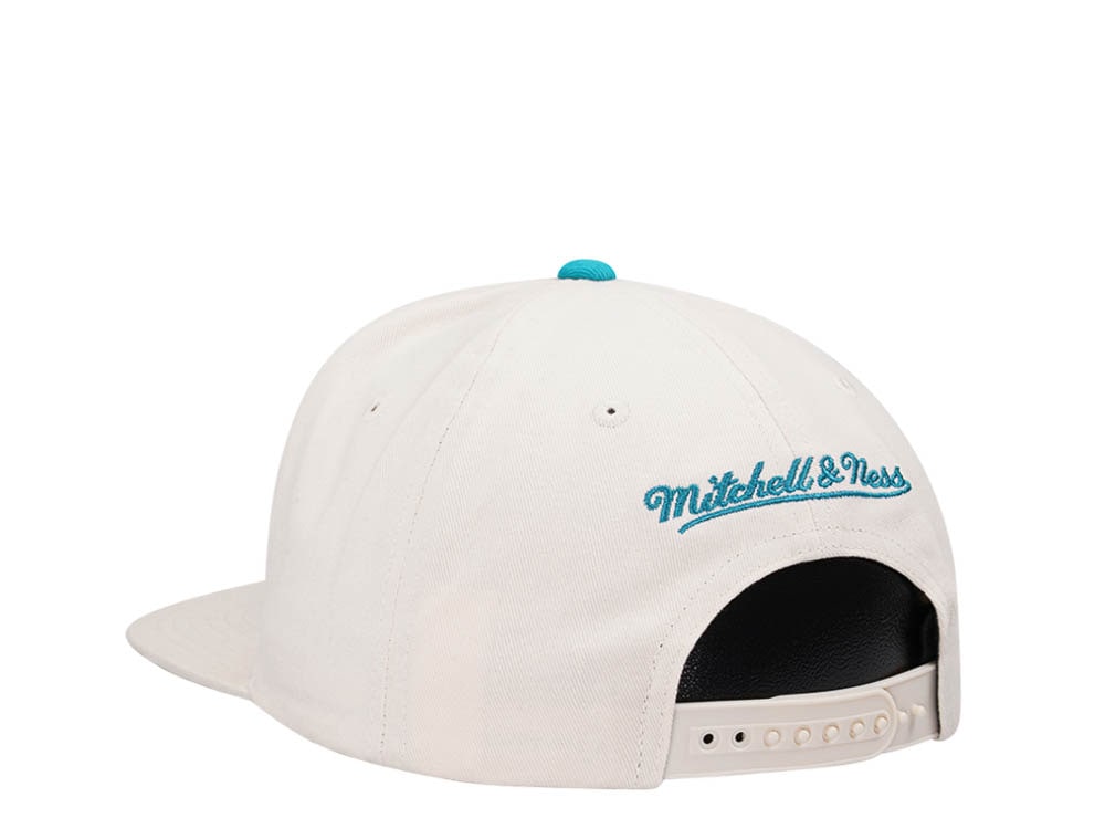 Mitchell & Ness Charlotte Hornets Reframe Retro Off White Snapback Hat