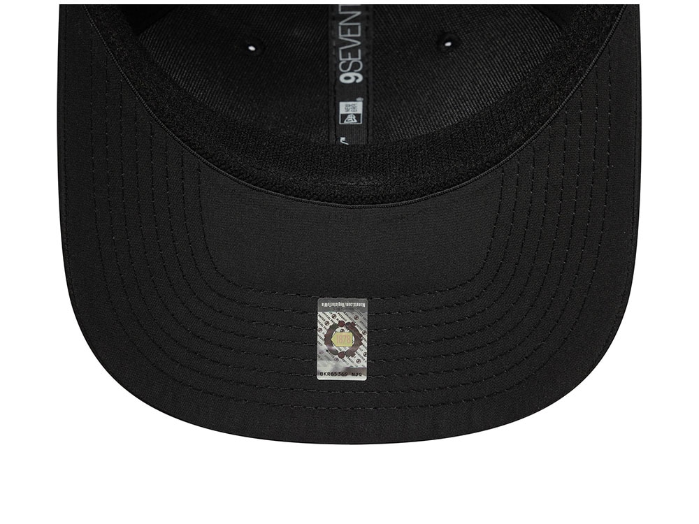 New Era Manchester United FC Black 9Seventy Snapback Hat