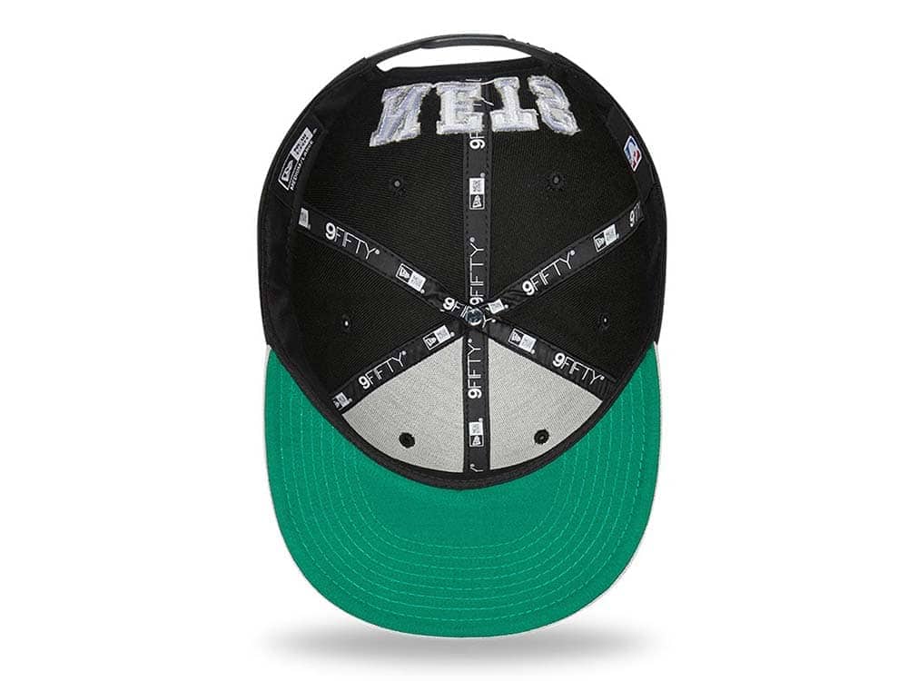 New Era Brooklyn Nets Team Arch Gray and Black 9Fifty Snapback Hat