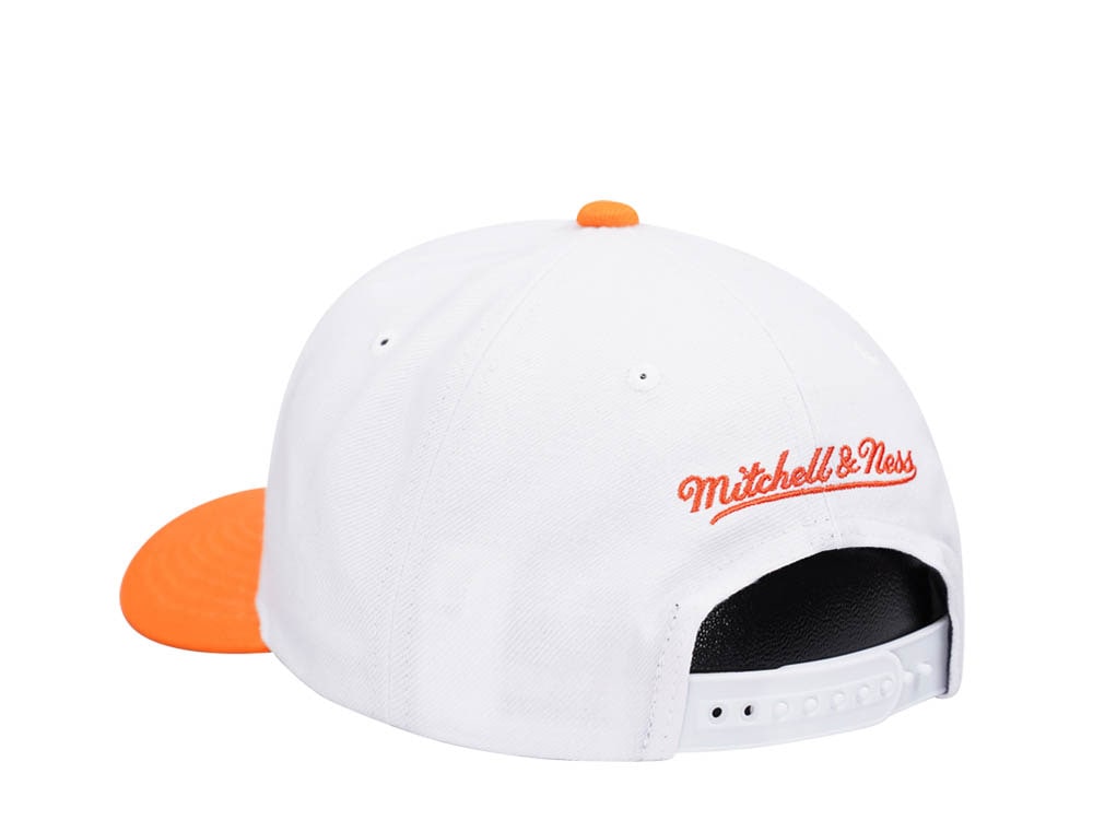 Mitchell & Ness Phoenix Suns Team Two Tone 2.0 Pro White Snapback Hat