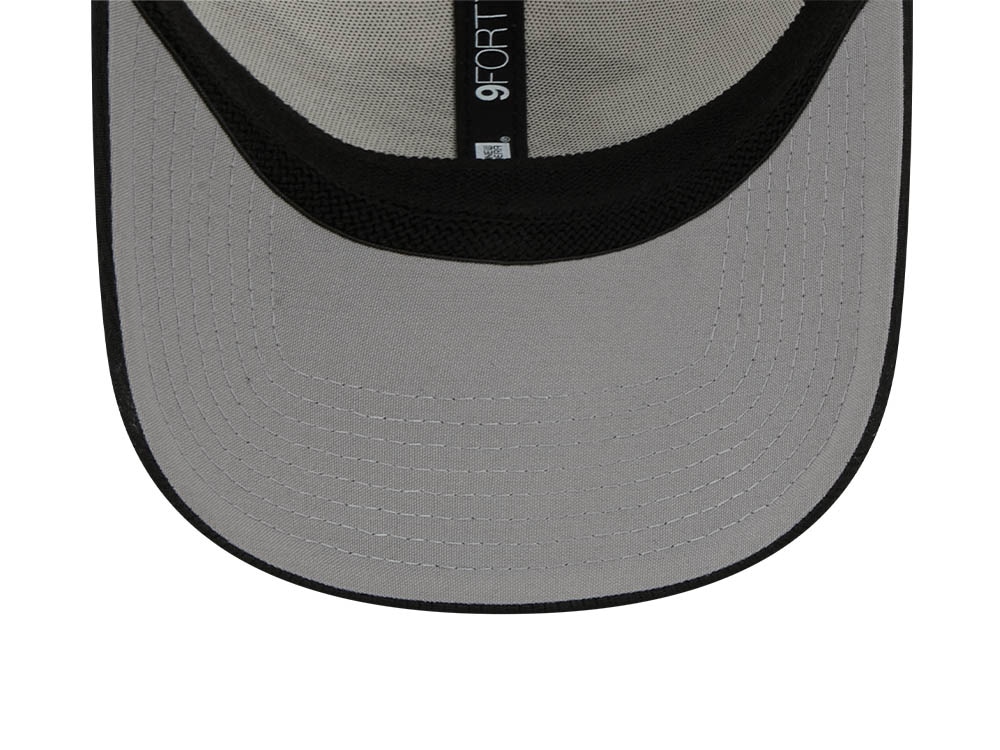 New Era Atlanta Falcons NFL Sideline 2023 Black White  9Forty Snapback Hat