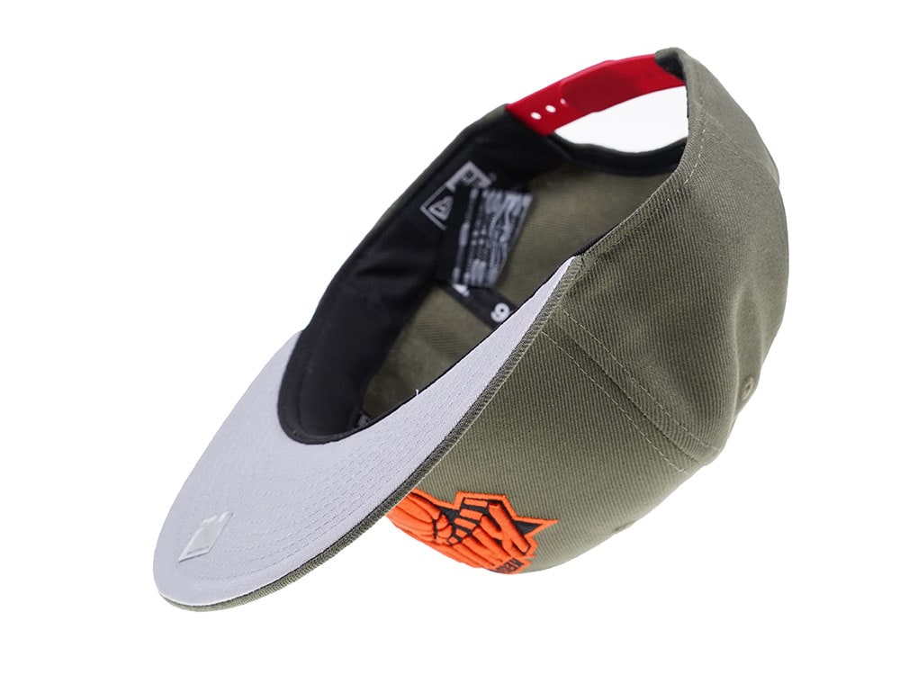 New Era New York Knicks Green x Orange Edition 9Fifty Snapback Hat