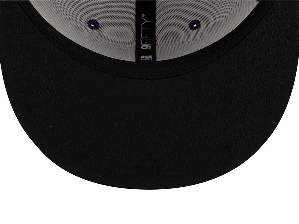 New Era Minnesota Vikings Road Sideline 21 9Fifty Snapback Hat