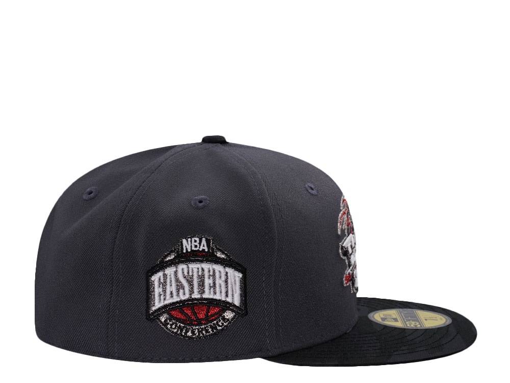 New Era Detroit Pistons NBA Eastern Conference Dark Gray Glow In The Dark Moon Edition 59Fifty Fitted Hat