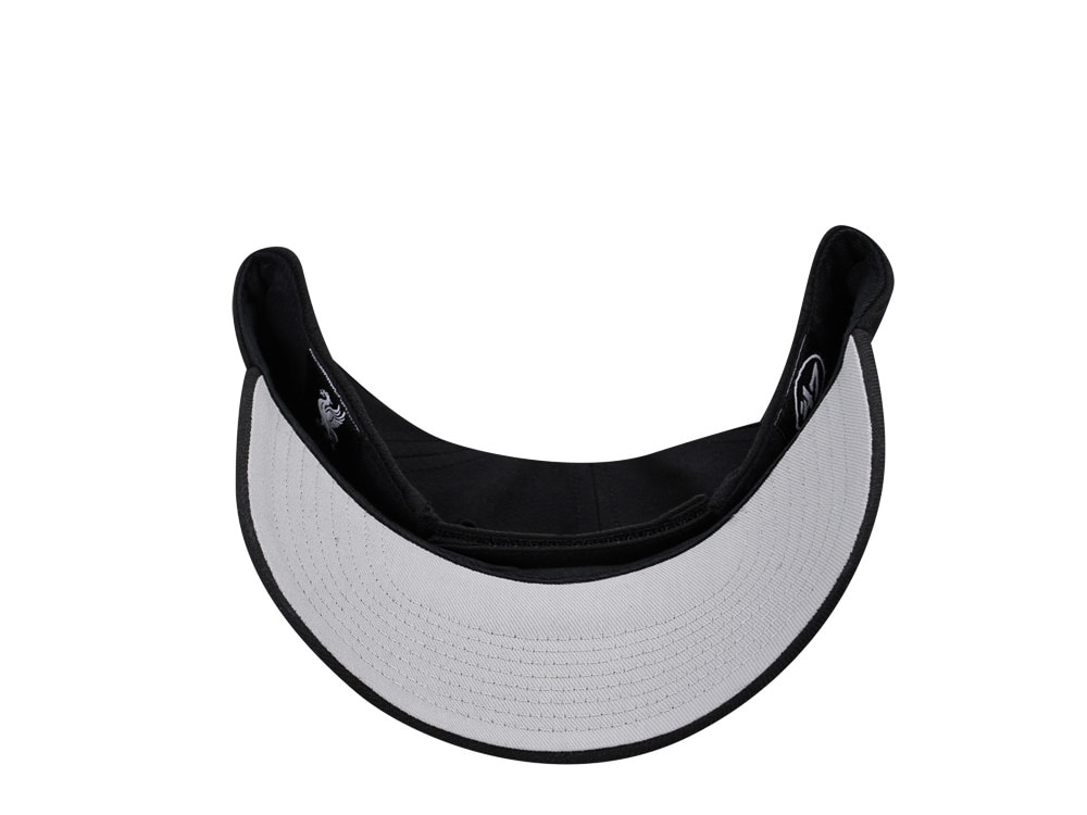 47Brand Liverpool FC Black and White MVP Strapback Hat
