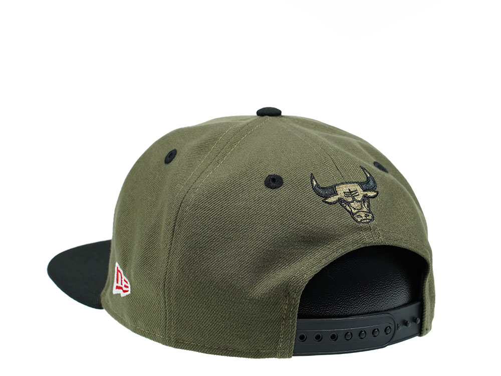 New Era Chicago Bulls Olive Red Horn Edition 9Fifty Snapback Hat