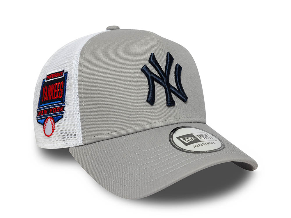New Era New York Yankees Side Patch 9Forty A Frame Trucker Snapback Hat