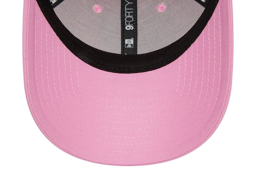 New Era New York Yankees Flawless Pink 9Forty Snapback  Hat