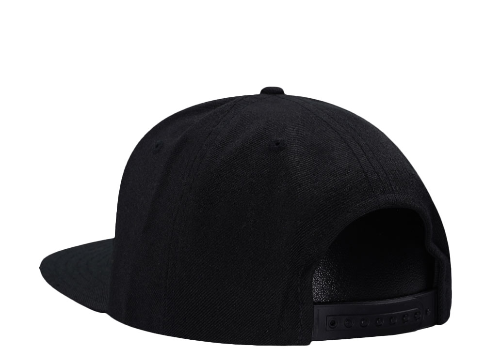 American Needle San Jose Sharks Black Snapback Hat