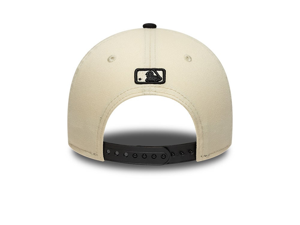 New Era New York Mets Side Script Two Tone 9Forty M Crown Snapback