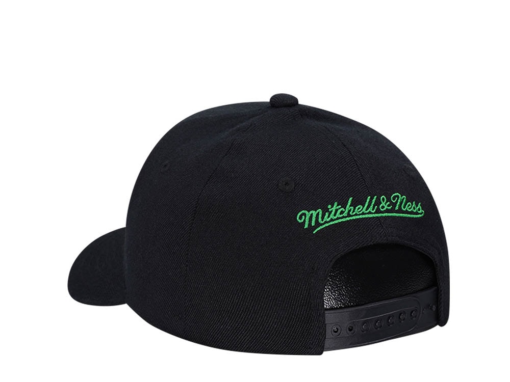 Mitchell & Ness Boston Celtics High Crown 6 Panel Classic Red Line Flex Snapback Hat