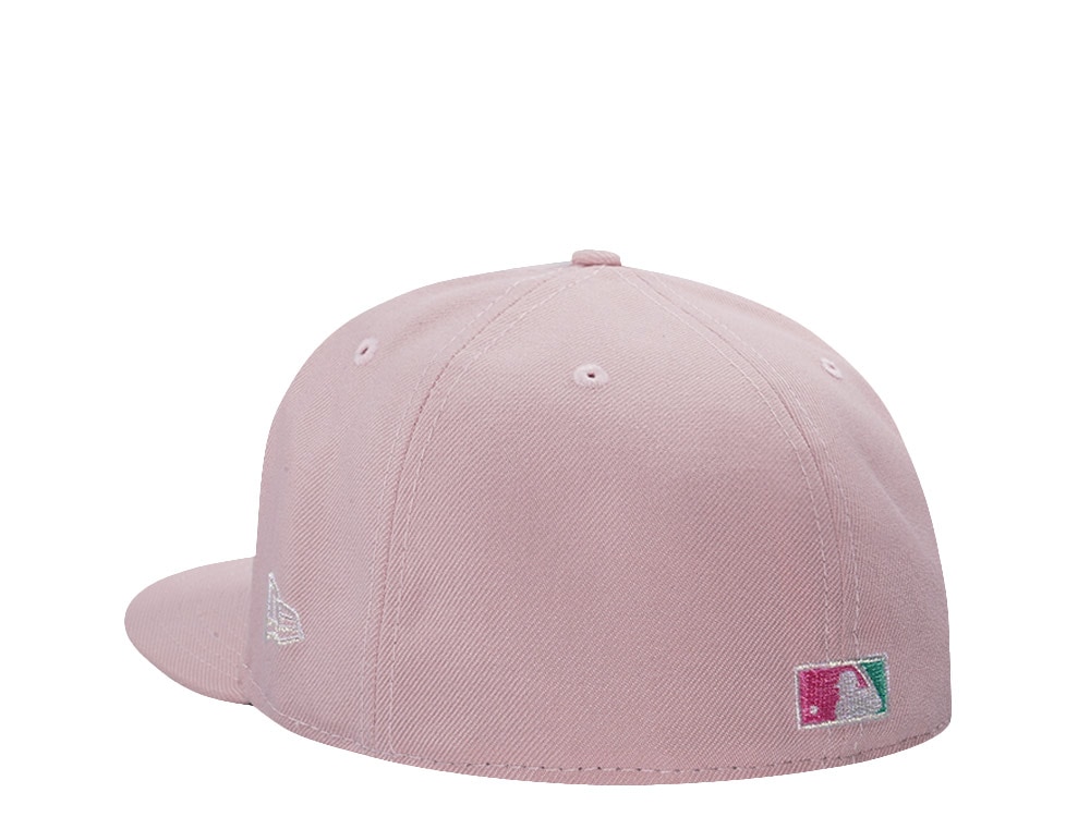 New Era New York Yankees World Series 1996 Angel Pink Rouge Prime Edition 59Fifty Fitted Hat