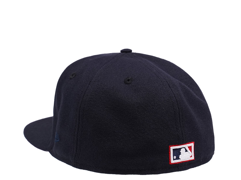 New Era New York Yankees Big Apple 100th Anniversary Pink Edition 59Fifty Fitted Hat