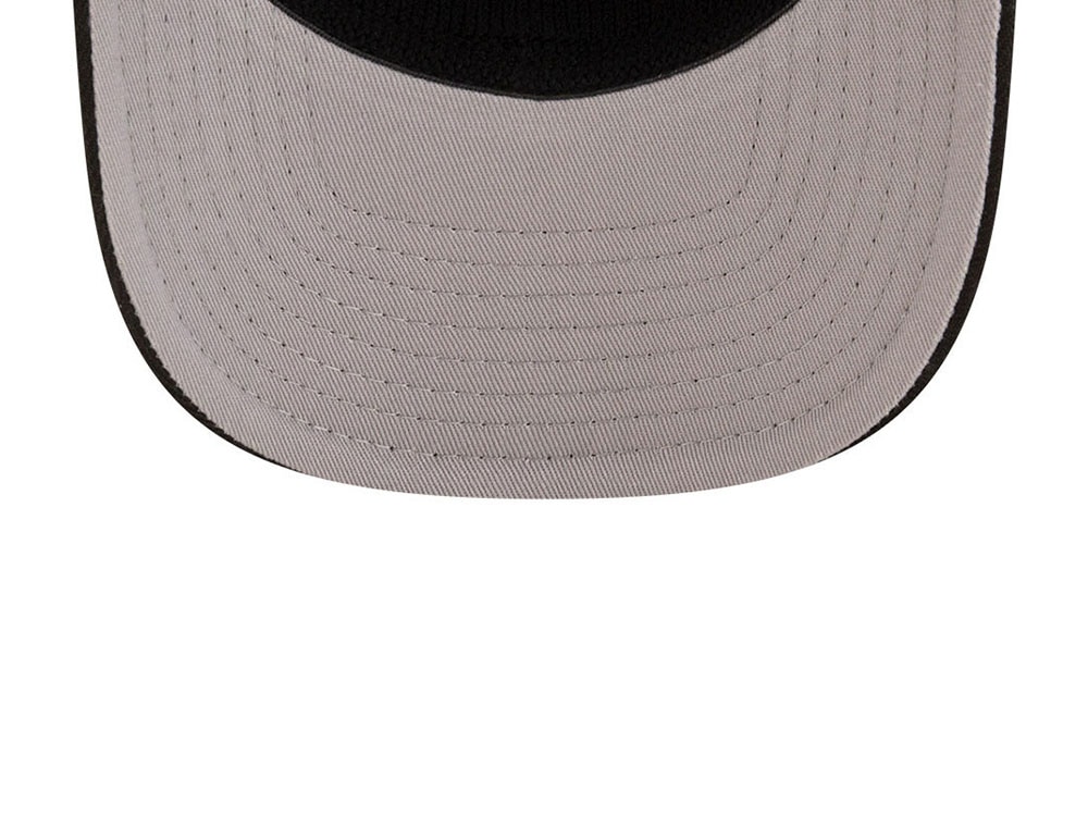New Era New York Knicks NBA Team Black Edition 9Seventy Stretch Snapback Hat