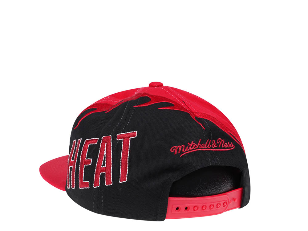 Mitchell & Ness Snapback Unstructured Cap - NHL Licensed, Deadstock Vintage Style