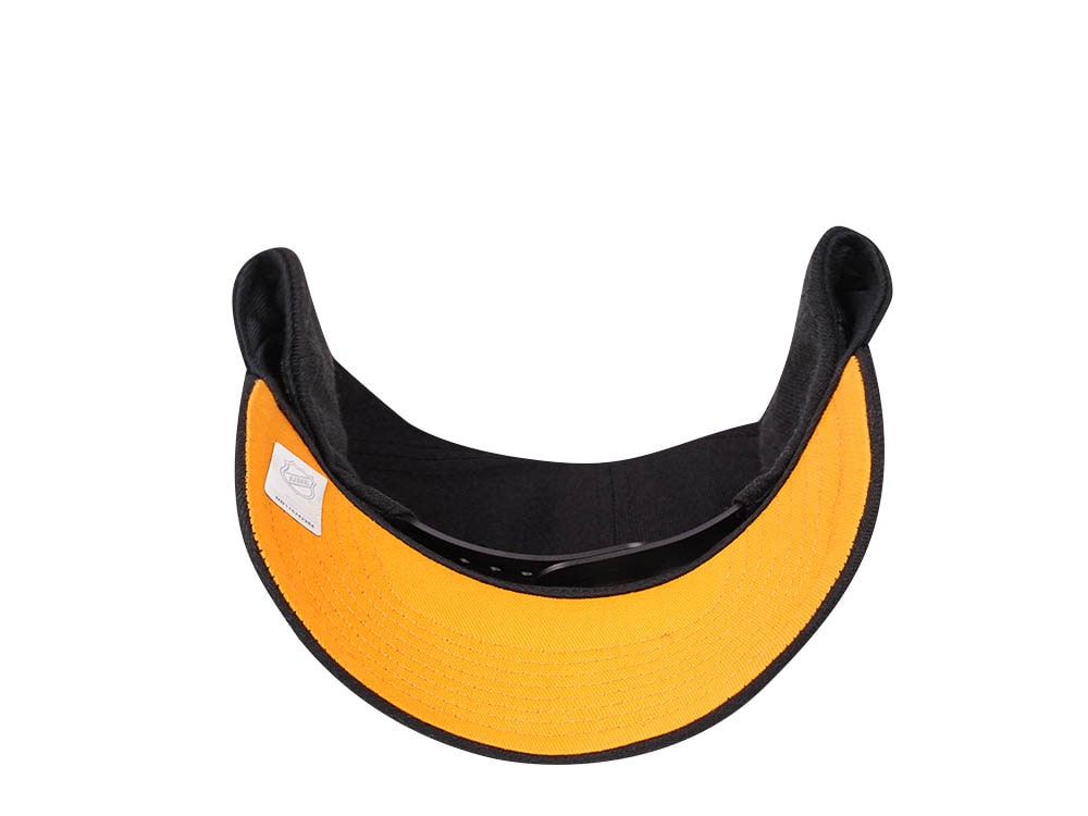 47Brand Boston Bruins Black Color Classic Snapback Hat