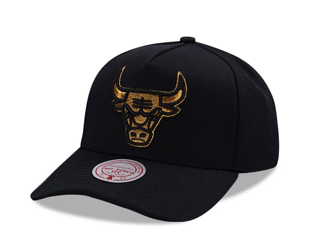 Mitchell & Ness Chicago Bulls Black Gold Edition Pro Pinch Fit Snapback Hat