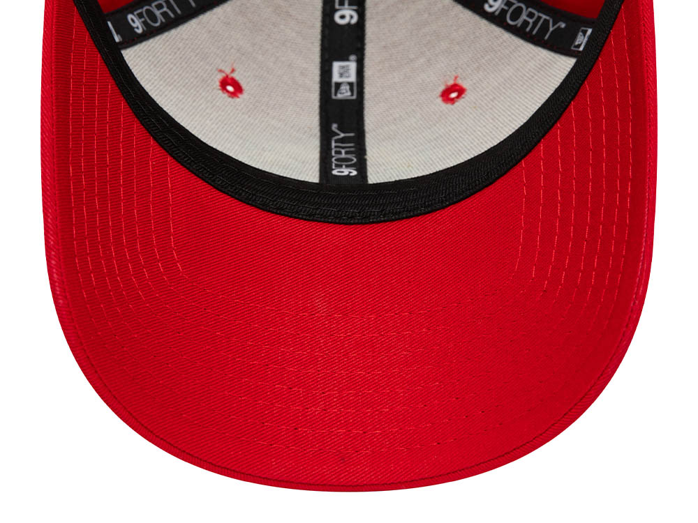 New Era Manchester United Basic Red 9Forty Strapback Hat