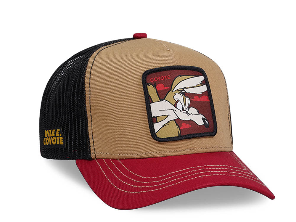 Capslab Looney Tunes Wile E Coyote Orange/Red/Black Trucker Snapback Hat