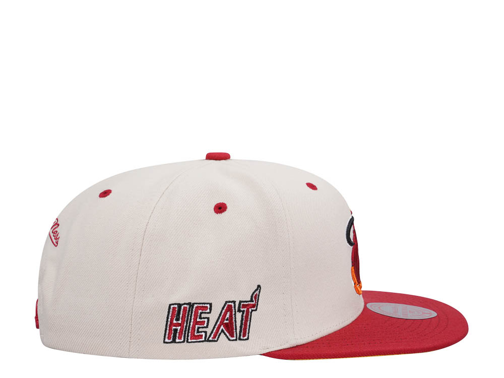 Mitchell & Ness Miami Heat Sail Off White Two Tone Snapback Hat