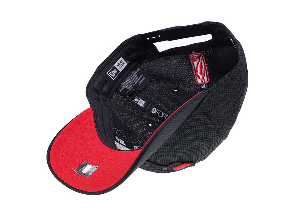 New Era Chicago Bulls Red Details 9Forty Snapback Hat