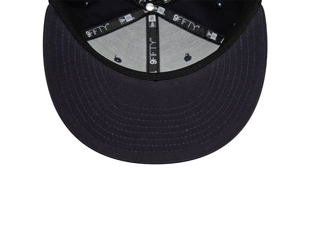 New Era New York Yankees White Outline Navy 9Fifty Snapback Hat