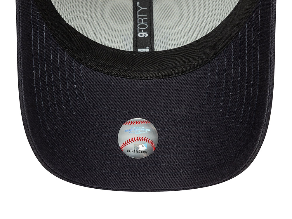 New Era New York Yankees Colour Block 9Forty Strapback Hat