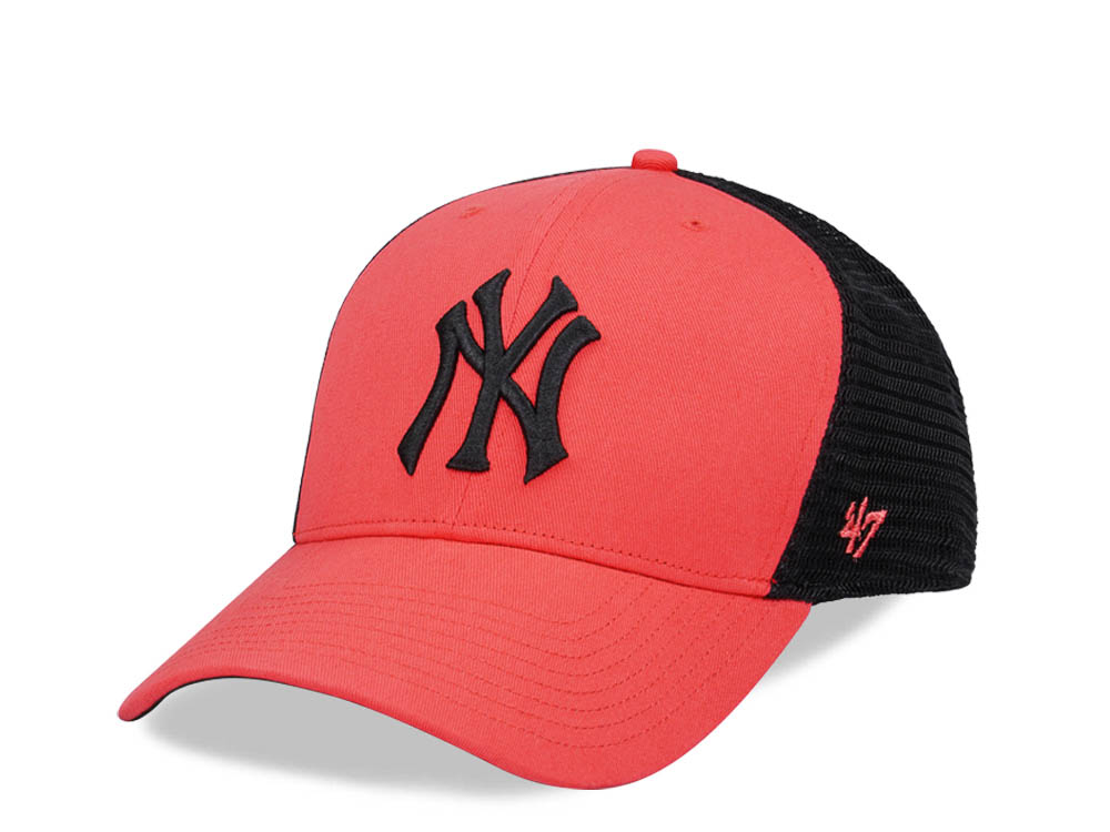47Brand New York Yankees Tango Ballpark Mesh MVP Trucker Snapback