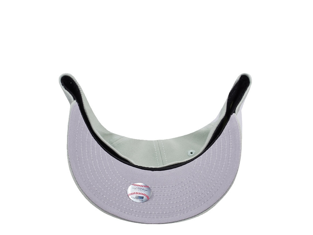 New Era New York Yankees World Series 1999 Evergreen Prime Edition Pre Curved 59Fifty Fitted Hat