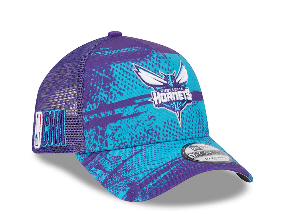 New Era Men s Charlotte Hornets Tip Off A Frame Trucker Hat