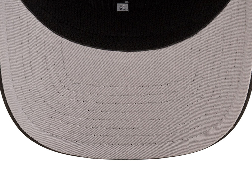 New Era Vancouver Canucks NHL Team 9Seventy Stretch Snapback Hat