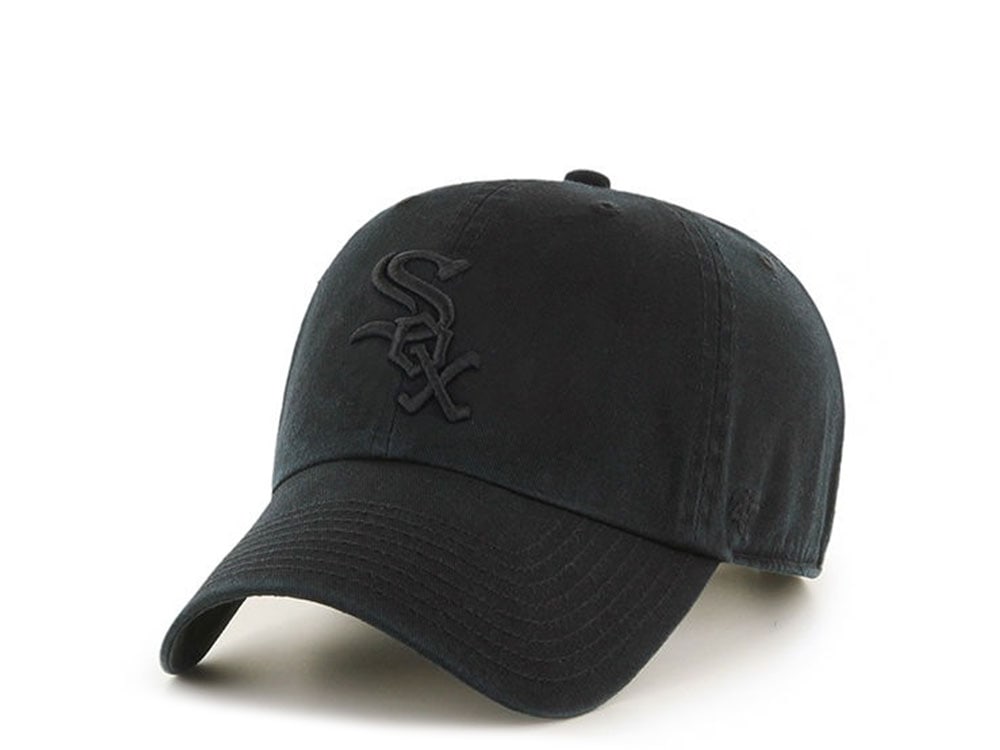 47Brand Chicago White Sox Black on Black Clean up Strapback Hat
