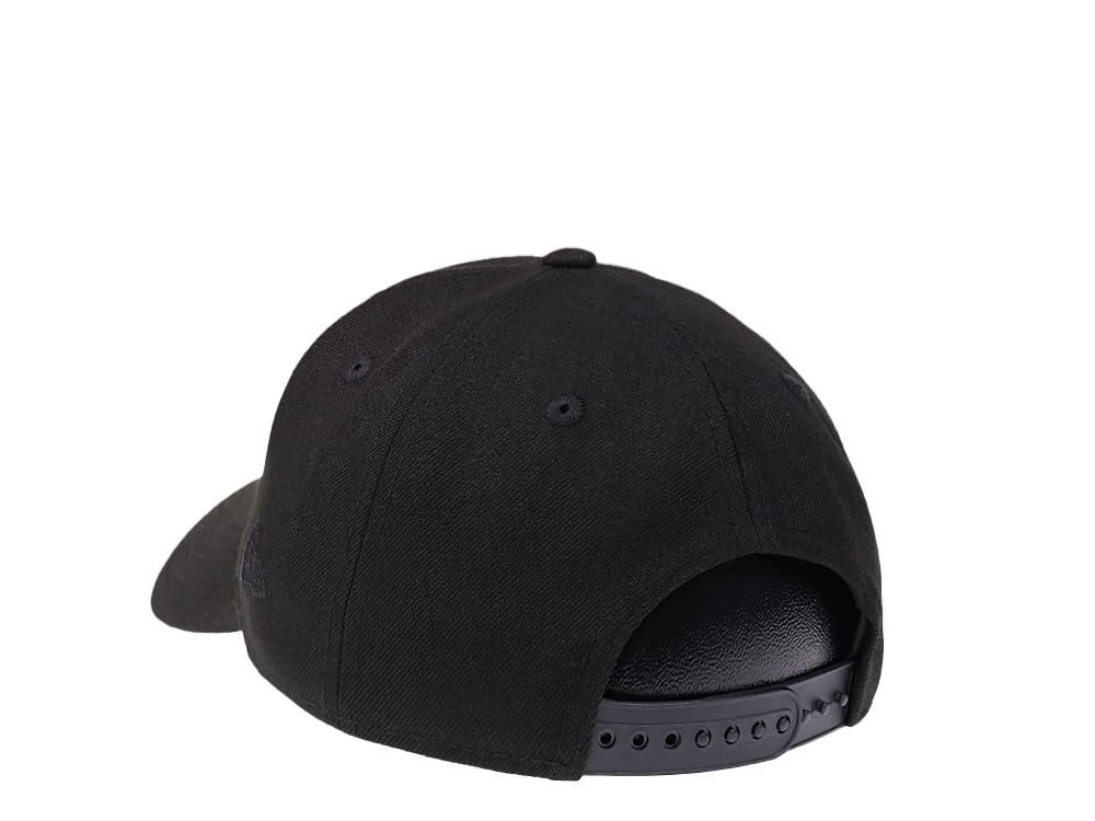 New Era Philadelphia 76ers All Black 9Forty Snapback Hat