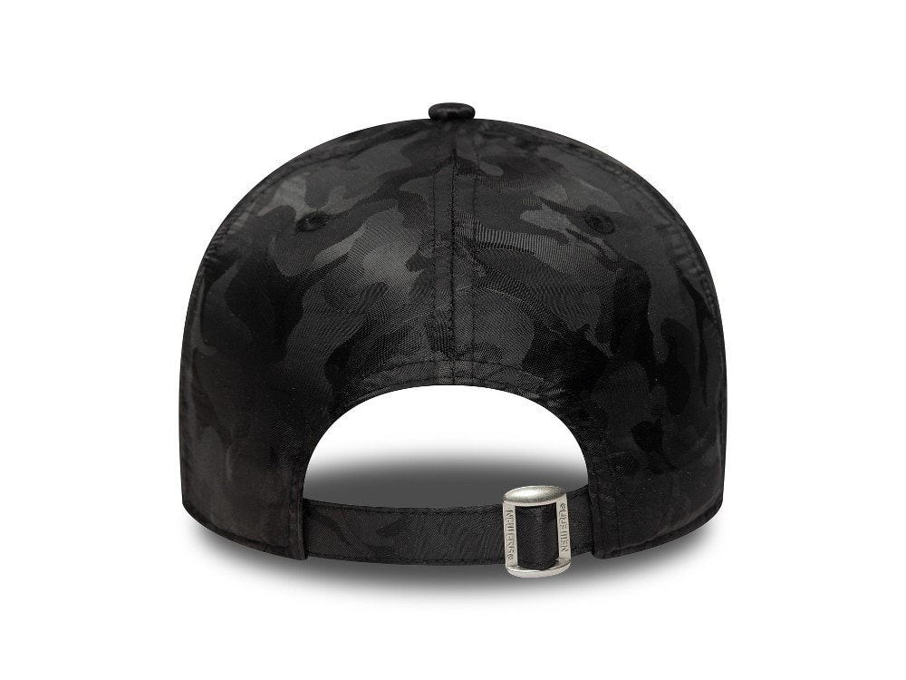 New Era New York Yankees Flawless Pin Black Camouflage 9Forty Strapback Hat