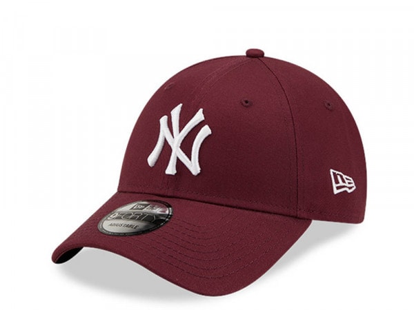 New Era New York Yankees Maroon League Essential 9Forty Strapback Cap